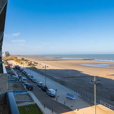 On The 4th Floor, Cleaning Included Middelkerke